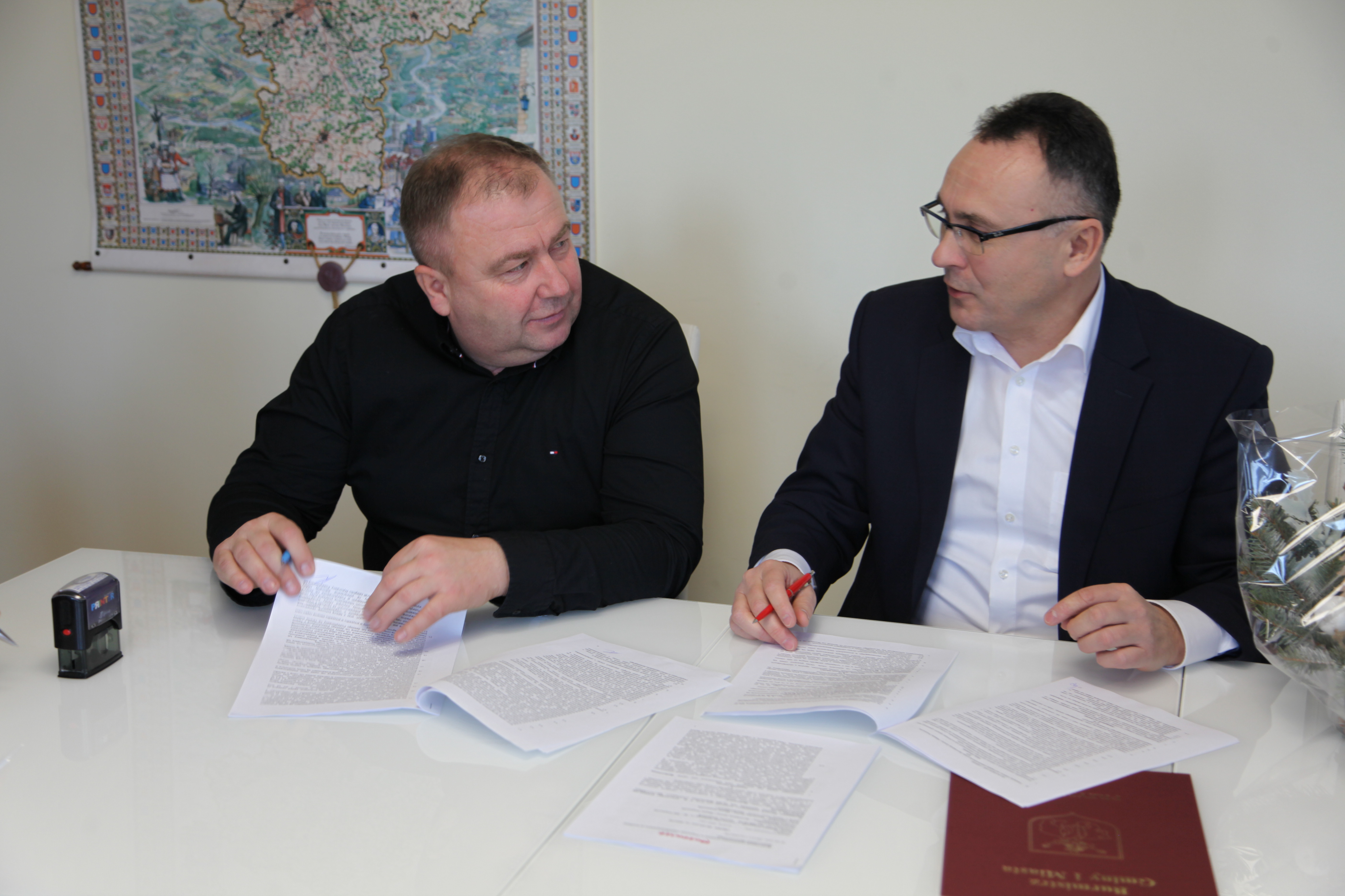 Umowa na modernizację oczyszczalni ścieków w Przysusze już podpisana
